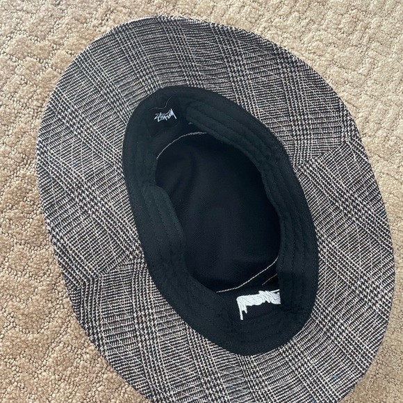 Women’s Stussy Plaid Bucket Hat $50 Gray - Picture 3 of 4